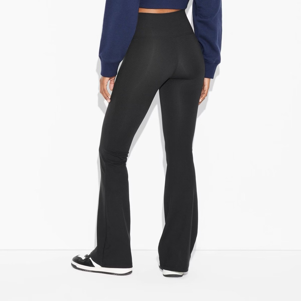 Wild Fable High-Waisted ButterBliss Flare Leggings - Picture 5 of 6